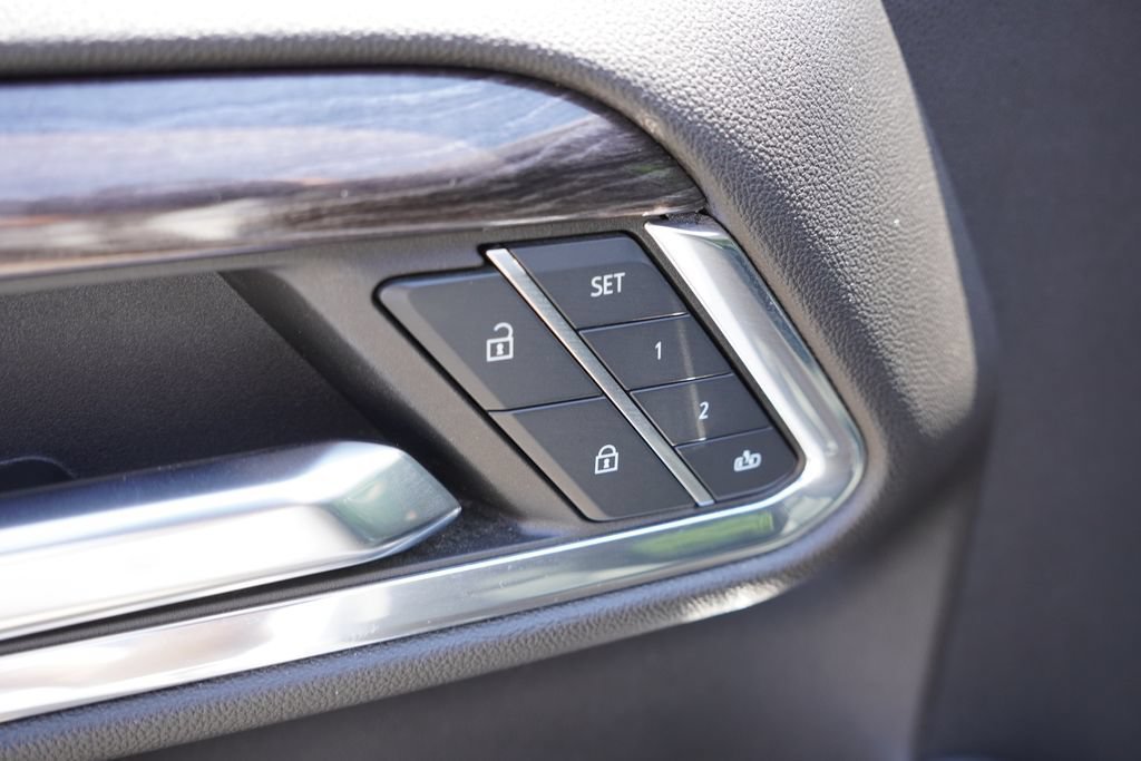 2024 Chevrolet Silverado 1500 LTZ - Photo 24