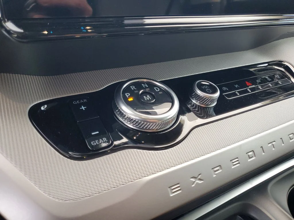 2025 Ford Expedition Active - Photo 19