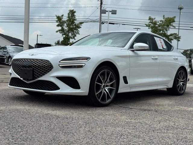 Used 2025 Uyuni White Genesis 2.5T image 3