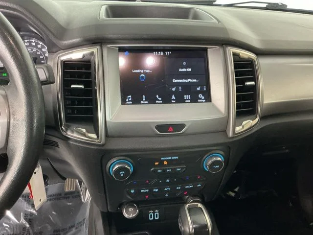 Used 2019 Blue Ford XLT image 17