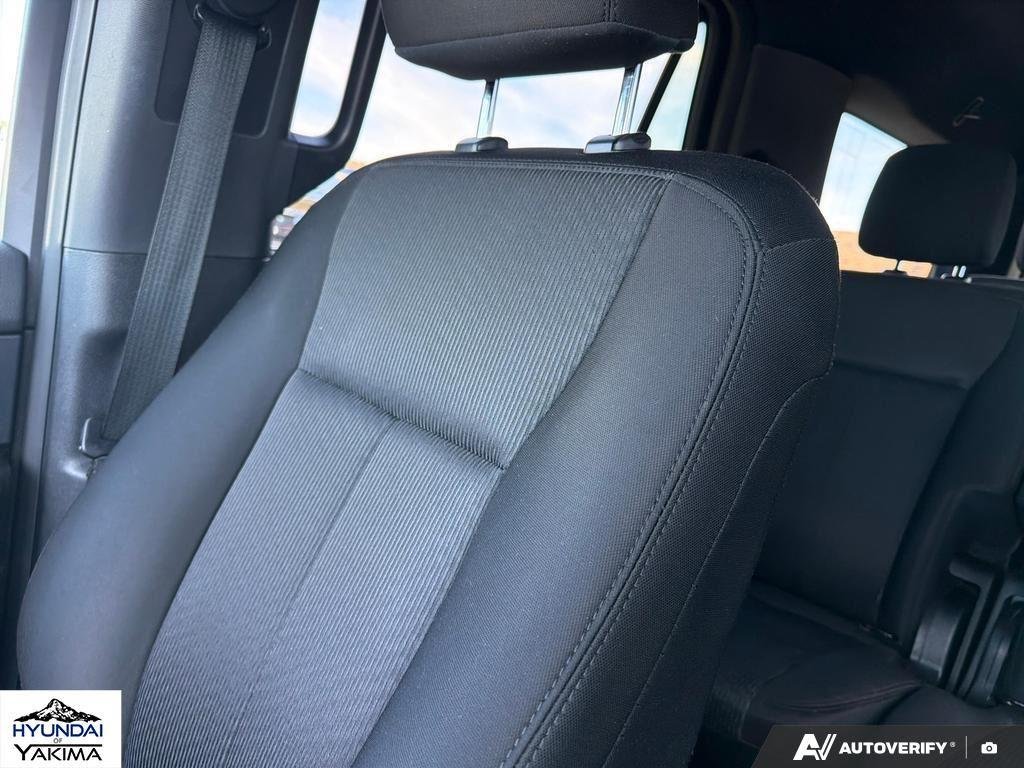 Used 2021 Agate Black Metallic Ford XLT image 20