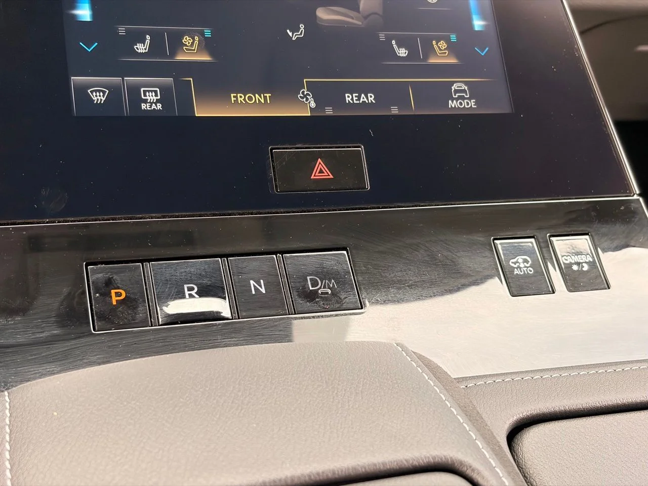New 2026 Black Obsidian INFINITI LUXE image 23