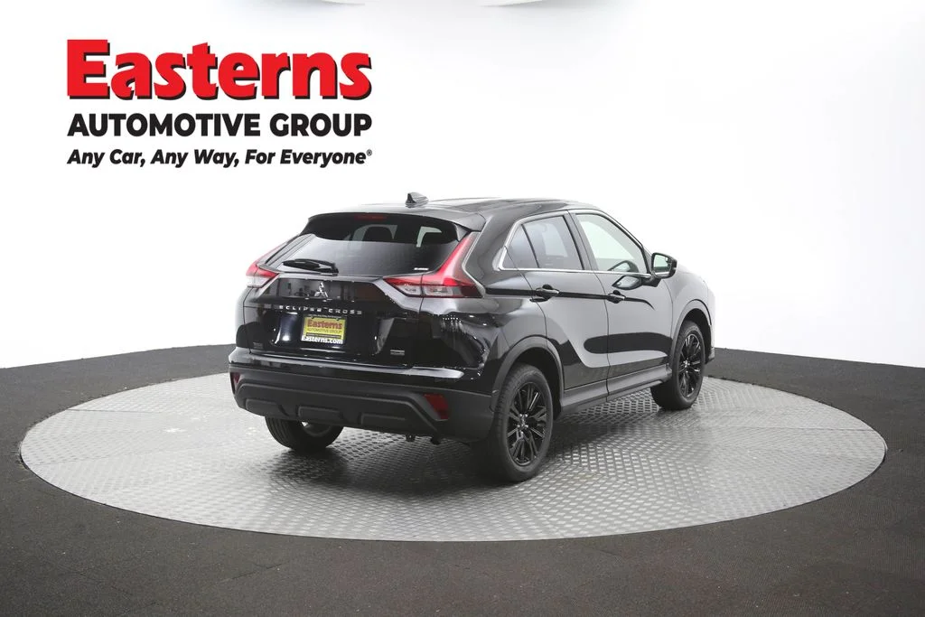 Used 2024 Black Mitsubishi LE image 40