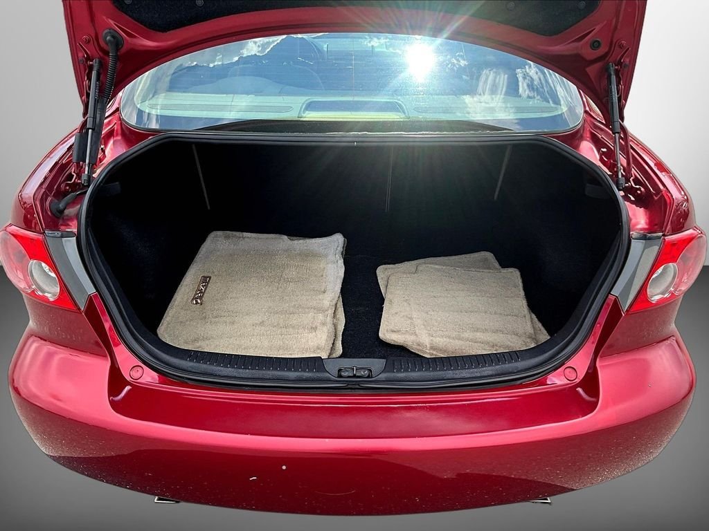 Used 2005 Red Mazda i image 7