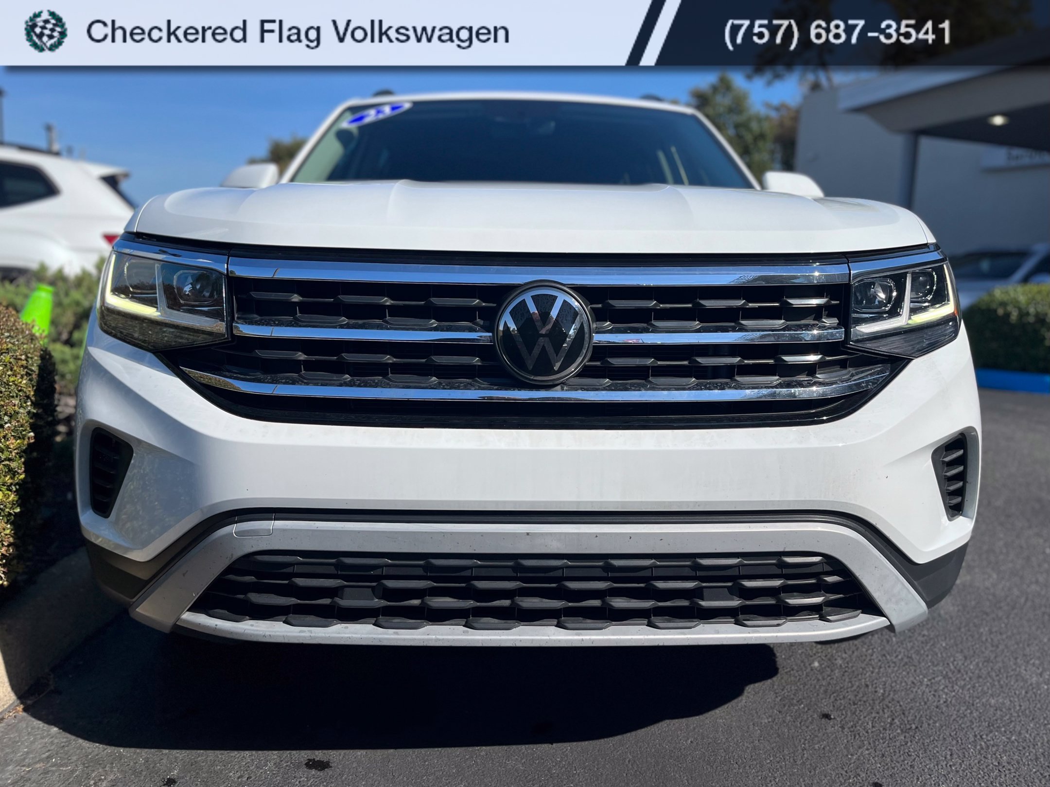 Used 2023 Pure White Volkswagen 2.0T SE image 12