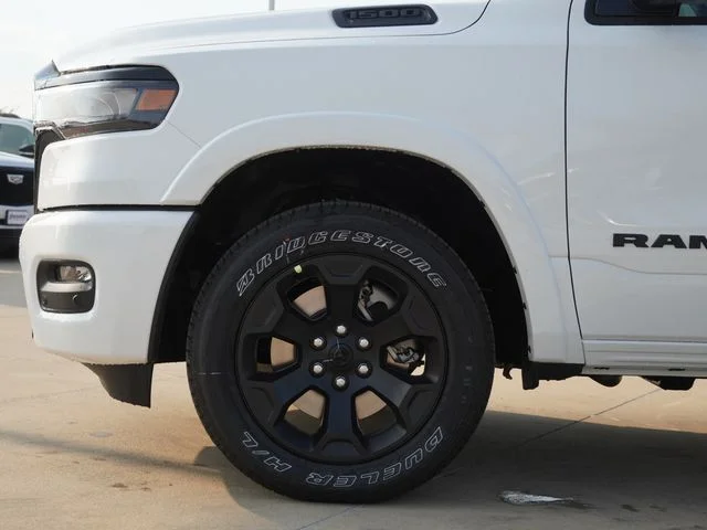 New 2026 Bright White Clear-Coat Exterior Paint RAM Big Horn/Lone Star image 8