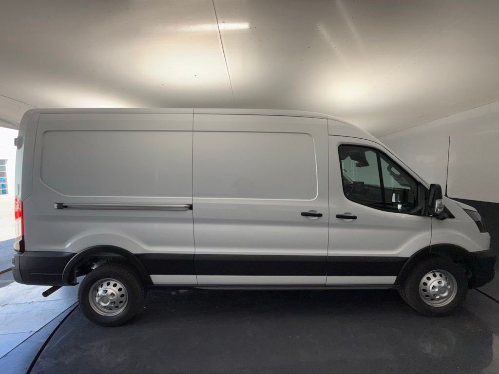 New 2026 Oxford White Ford Cargo Van image 14