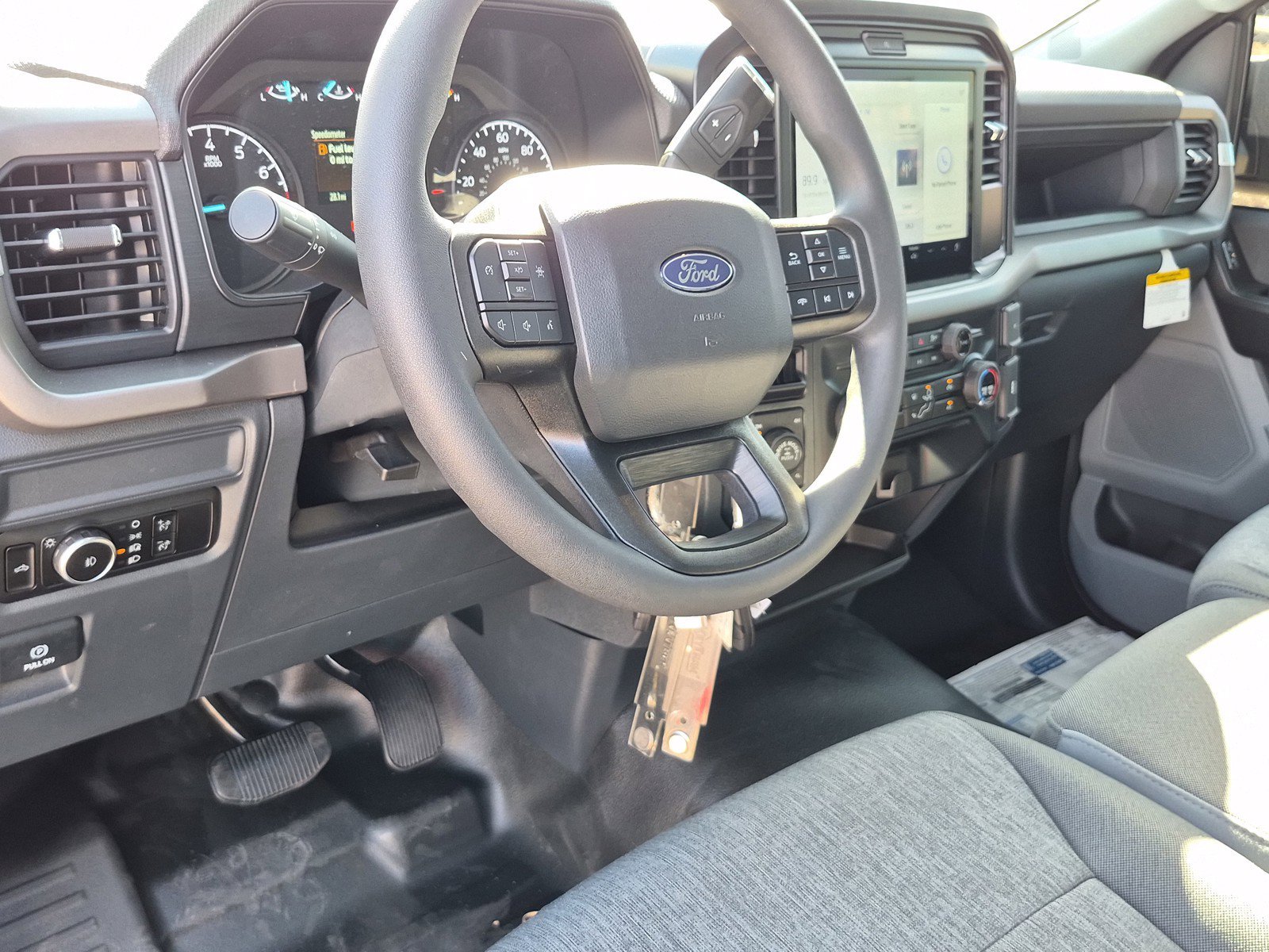 New 2026 Agate Black Metallic Ford XL image 20