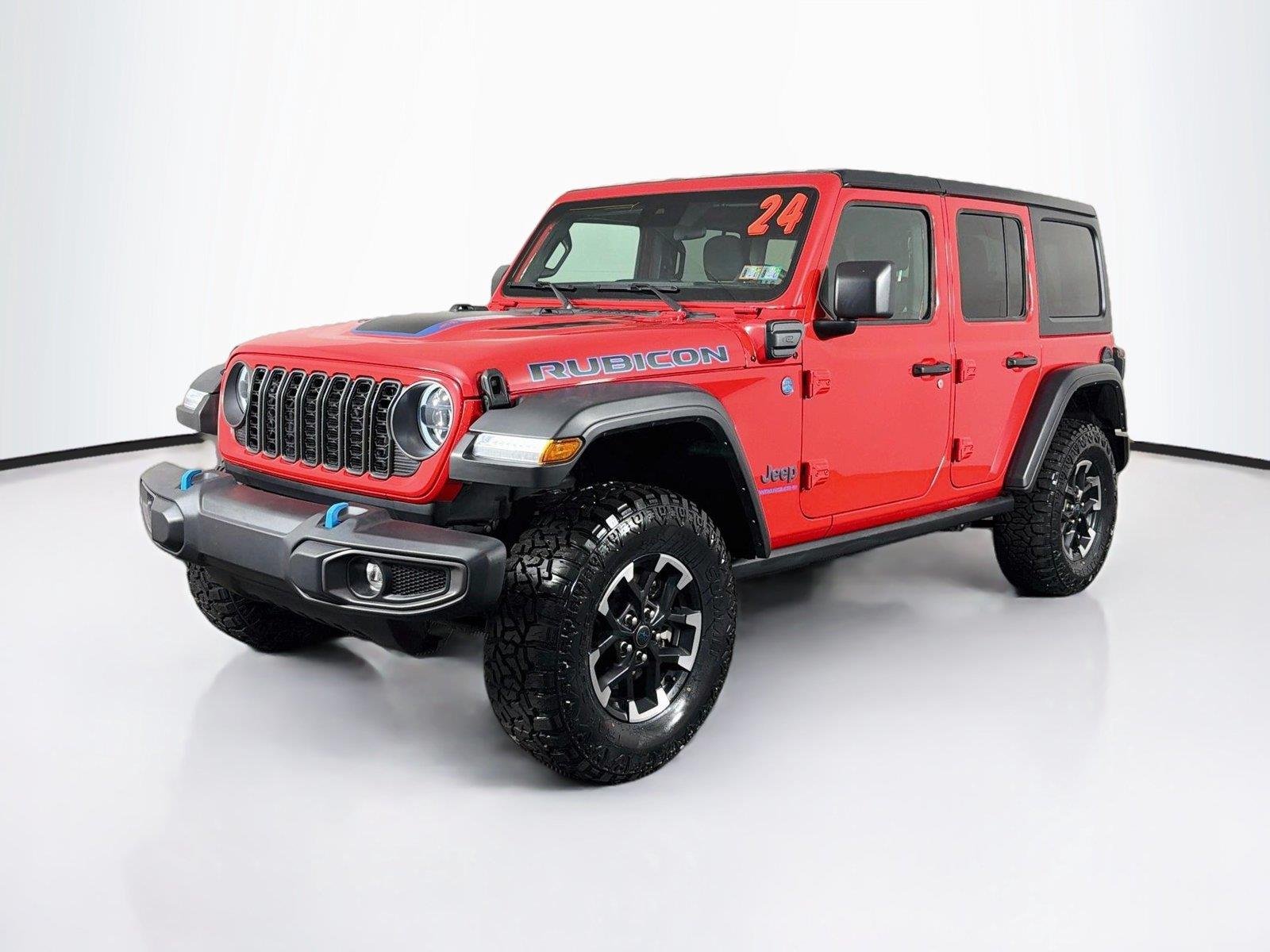 Used 2024 Firecracker Red Clearcoat Jeep Rubicon image 7