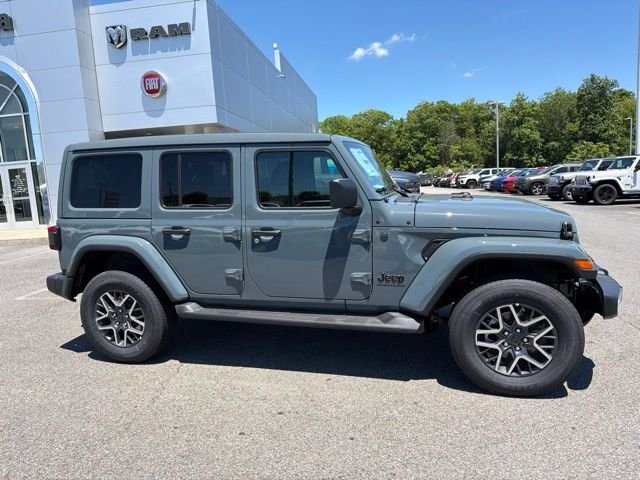 New 2026 Anvil Clear-Coat Exterior Paint Jeep Sahara image 2