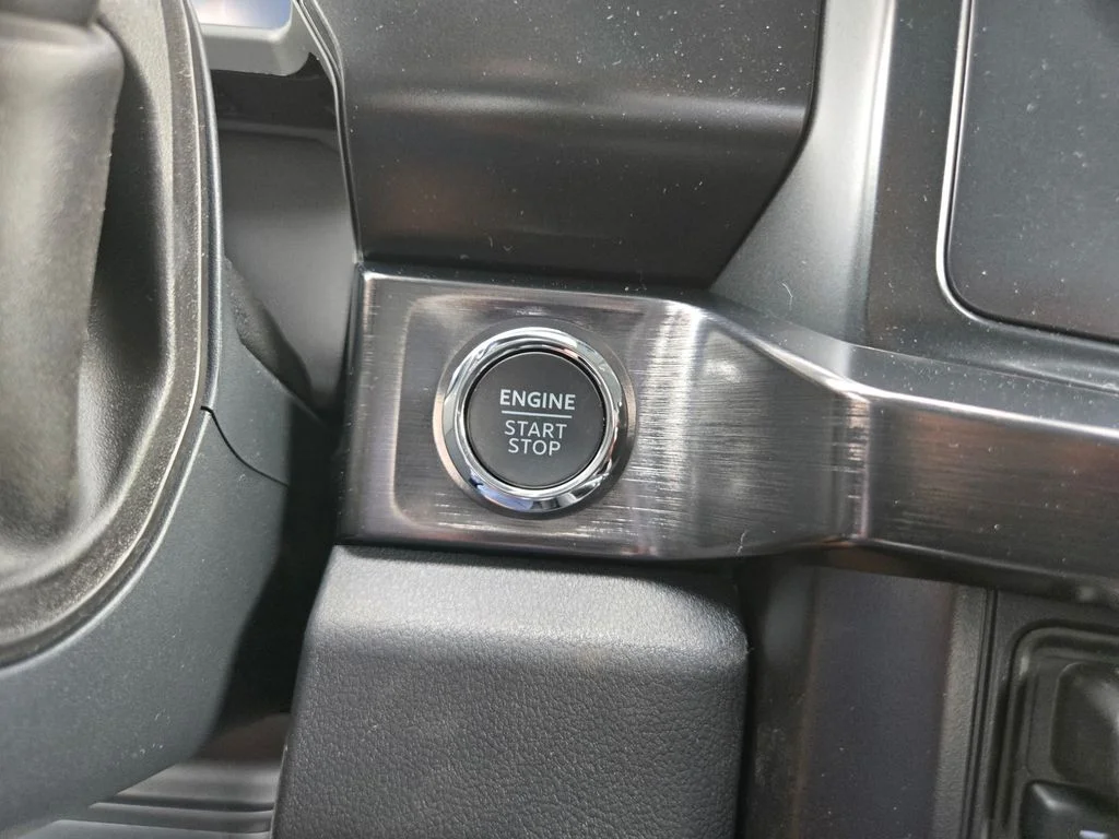 New 2026 Carbonized Gray Metallic Ford F-250® Lariat® image 13