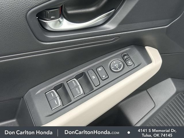 New 2026 Platinum White Pearl Honda LX image 10