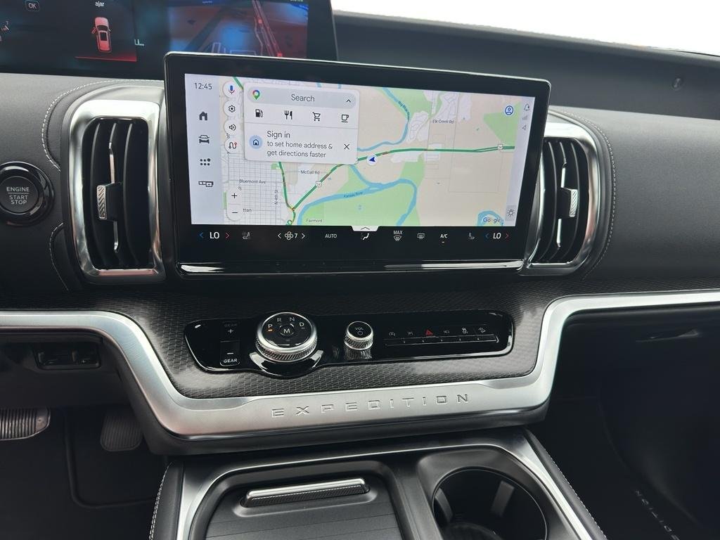New 2027 Dark Matter Gray Metallic Ford MAX Platinum image 4