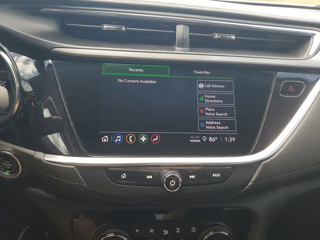 Used 2023 Sapphire Metallic Buick Select image 27