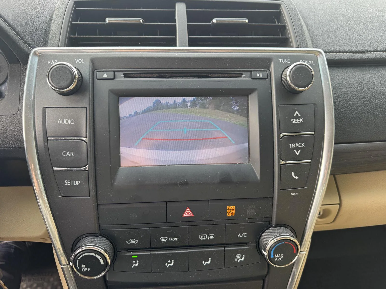 Used 2017 Creme Brulee Mica Toyota LE image 5