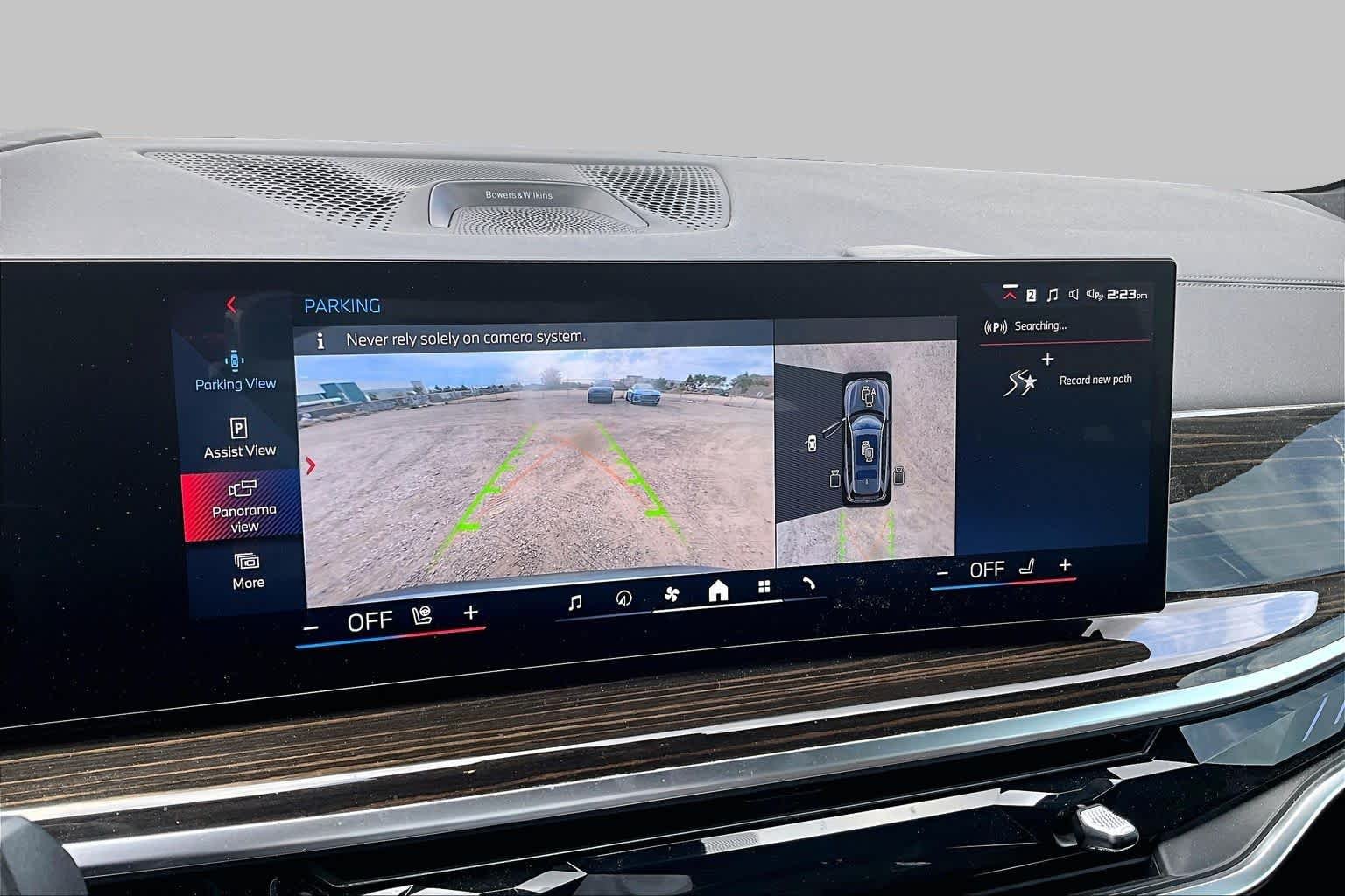 Used 2026 Skyscraper Grey Metallic BMW M60i image 24