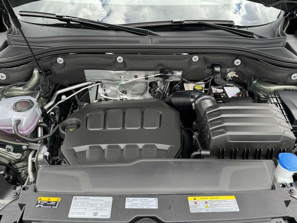 New 2026 Green Volkswagen 2.0T SEL image 13