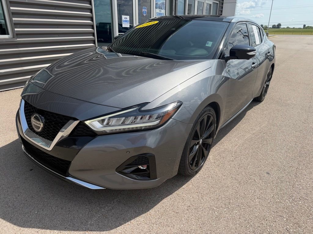 Used 2019 Gray Nissan SR image 33