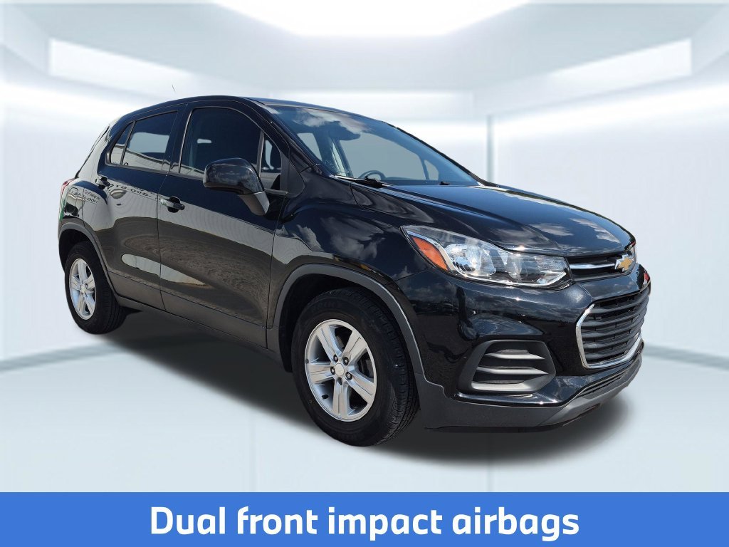 Used 2020 Black Chevrolet LS image 9