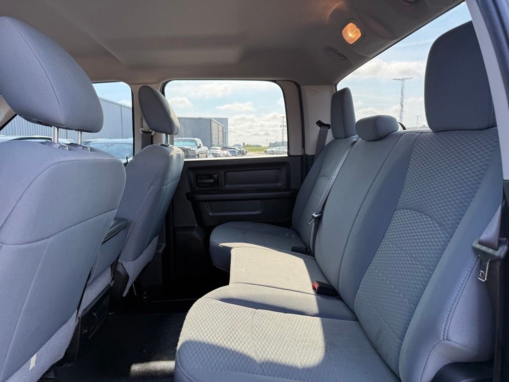 Used 2019 Gray Ram Tradesman image 7