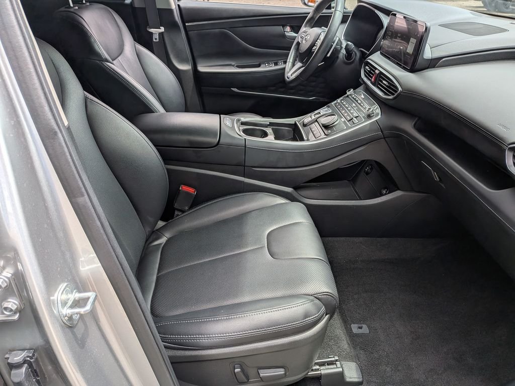 Used 2023 Shimmering Silver Pearl Hyundai SEL image 30