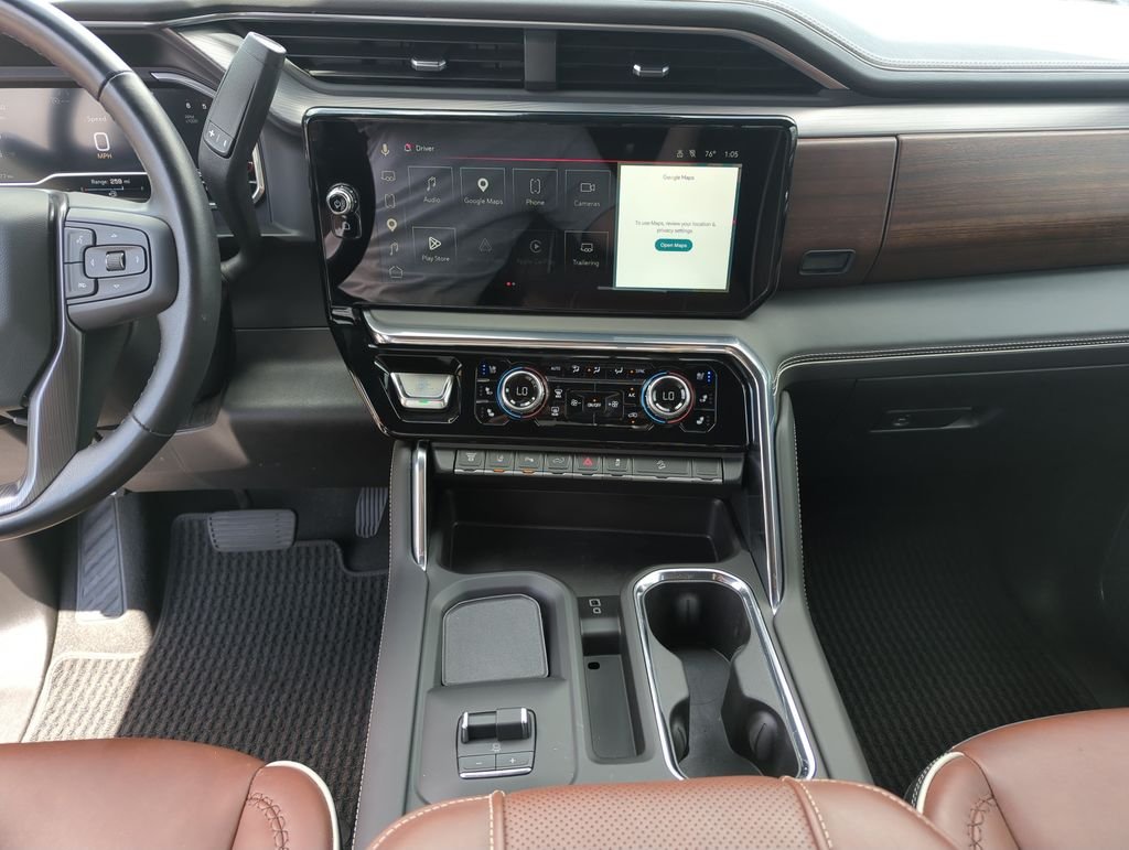 Used 2025 Black GMC Denali Ultimate image 25