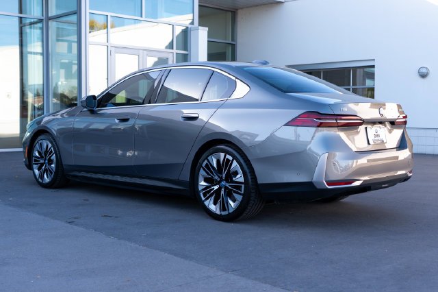 Certified Used 2024 Oxide Grey Met BMW eDrive40 image 3