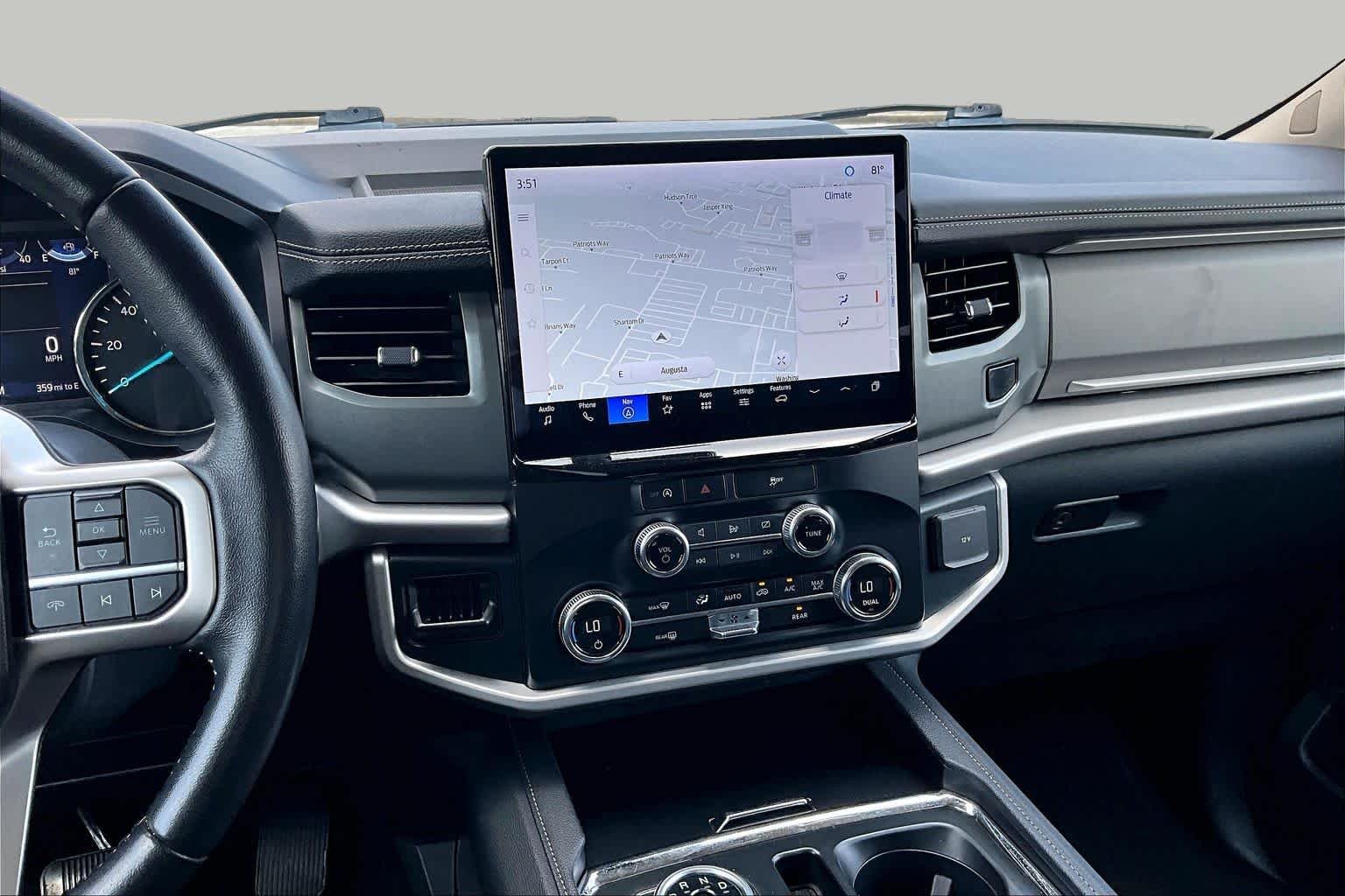 Used 2024 Agate Black Metallic Ford XLT image 7