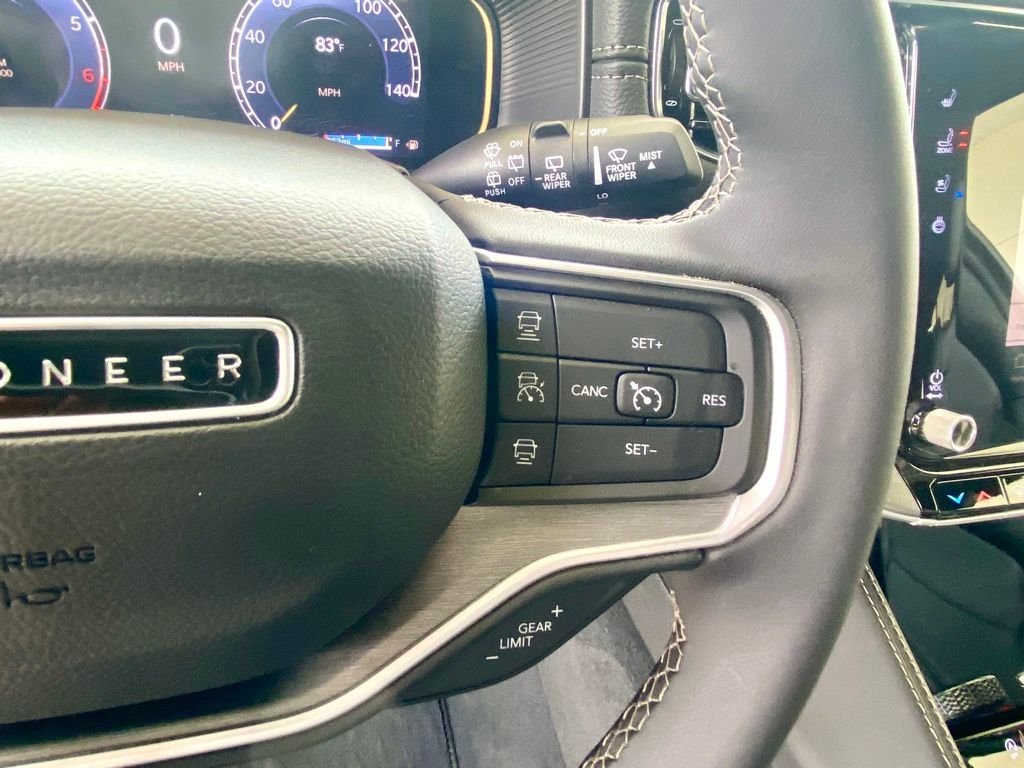 Used 2025 White Jeep Series II image 34