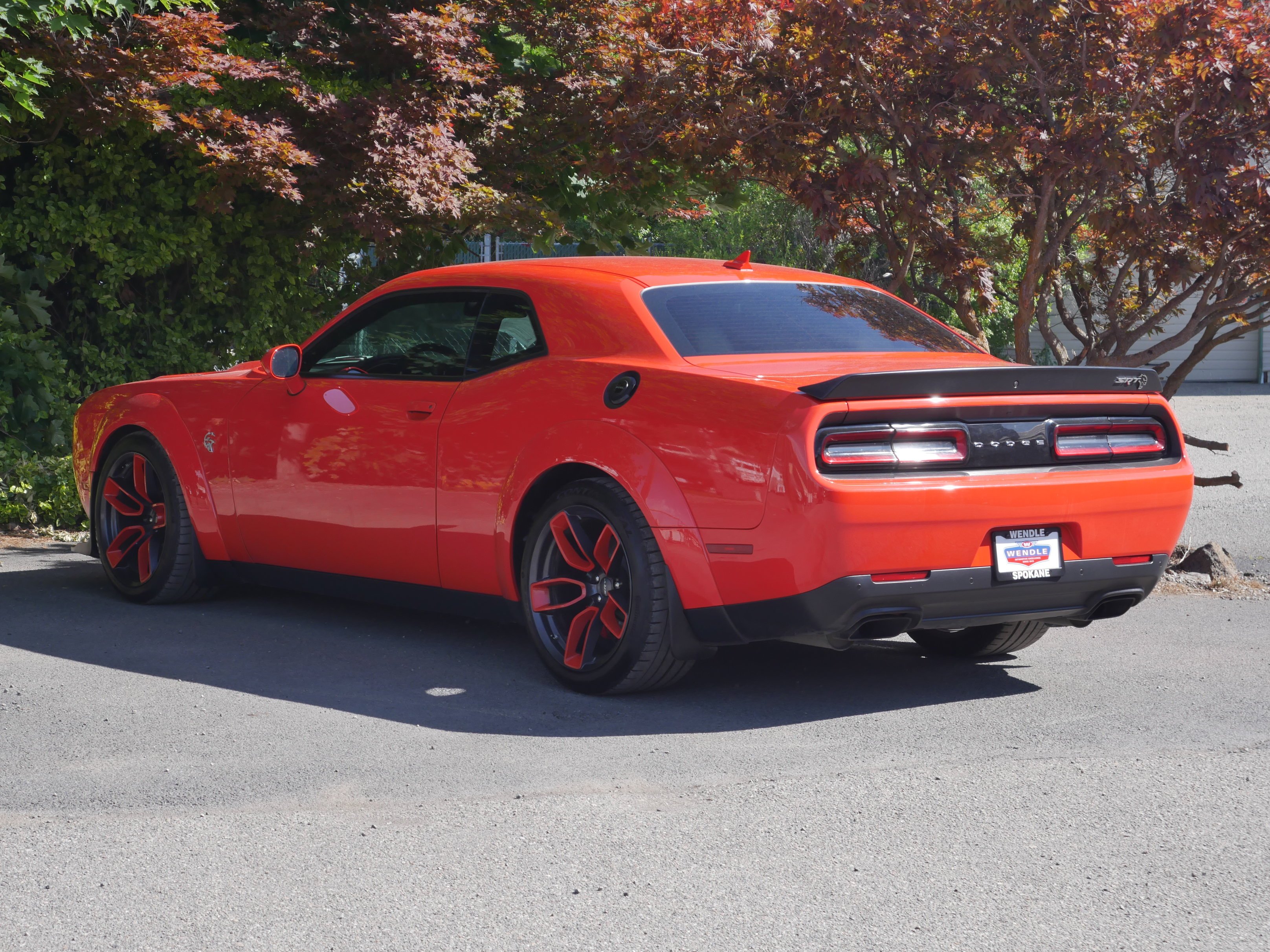 Used 2018 Go Mango Dodge SRT Hellcat Widebody image 19