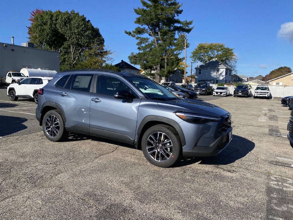 New 2026 Celestite Toyota XLE image 1