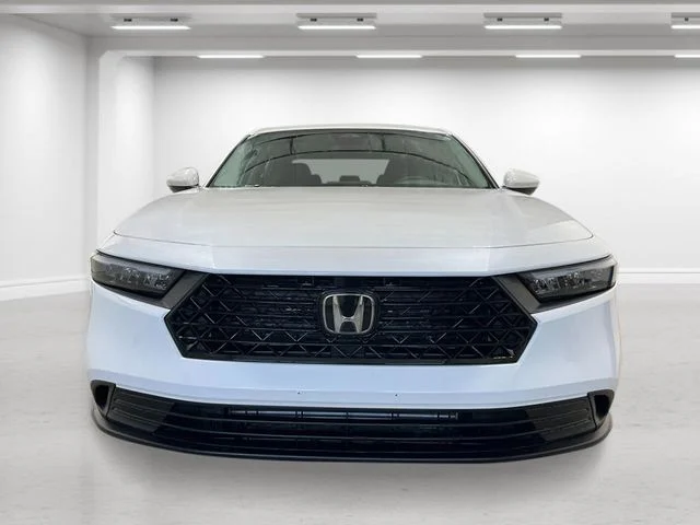 New 2026 Platinum White Pearl Honda LX image 11