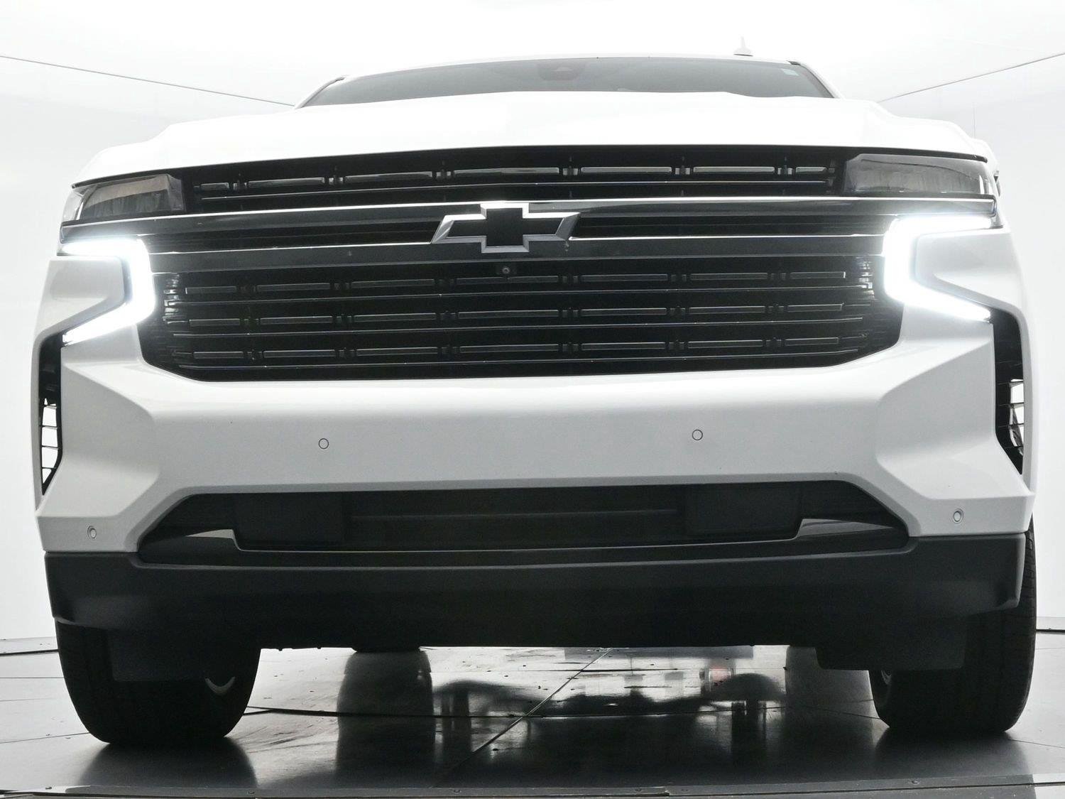 Used 2022 Summit White Chevrolet RST image 45