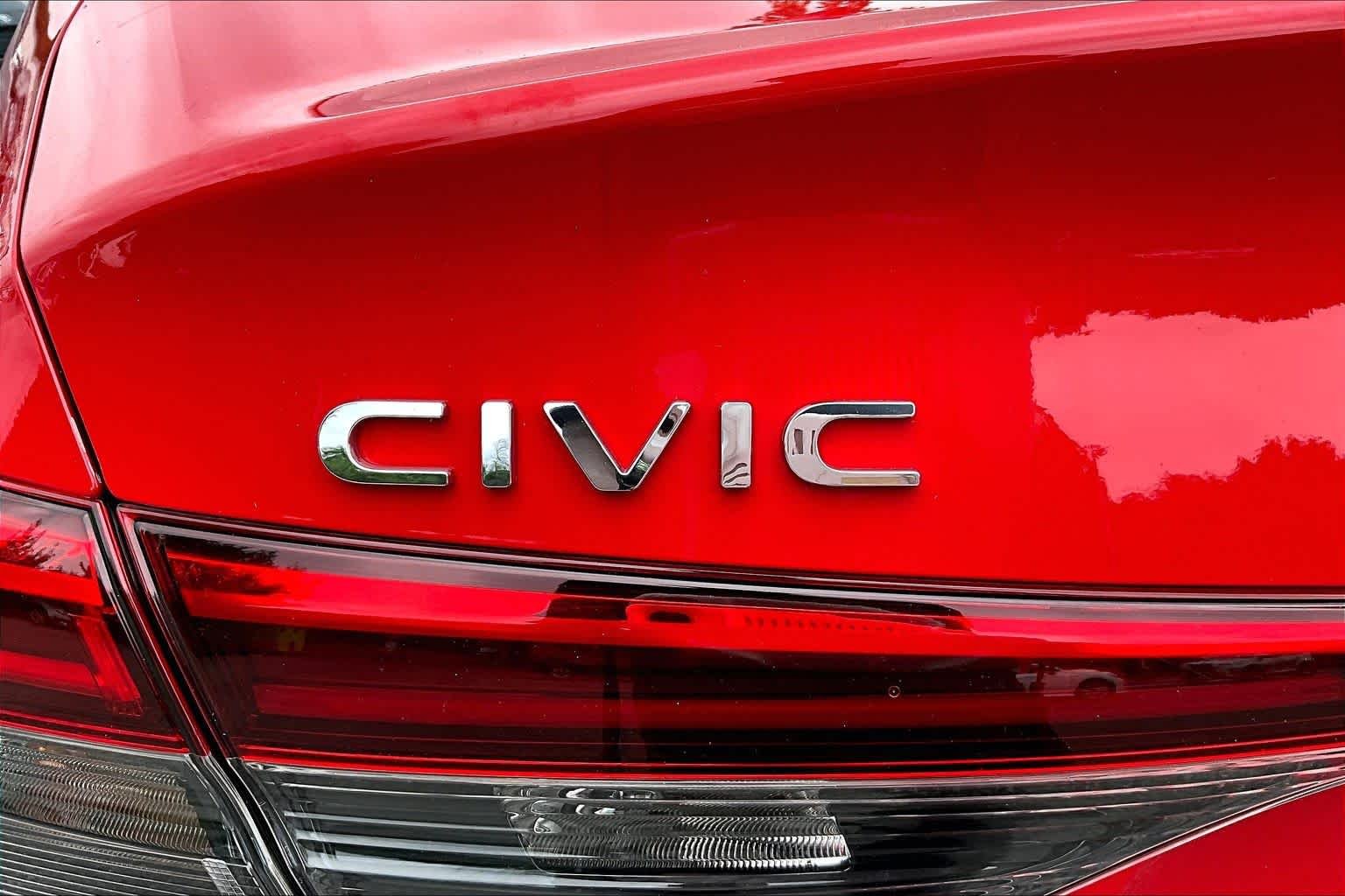Used 2023 Rallye Red Honda LX image 10