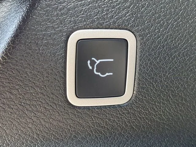 2026 Chrysler Voyager LX - Photo 15