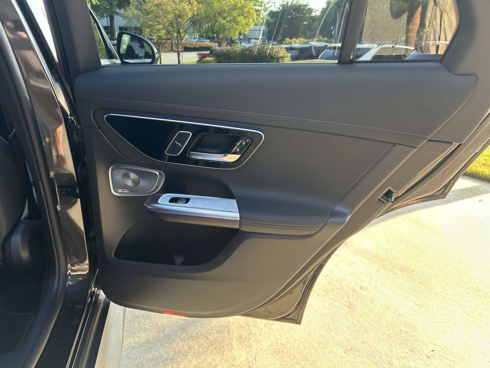 Certified Used 2025 Graphite Grey Metallic Mercedes-Benz GLC 350e 4MATIC® SUV image 41