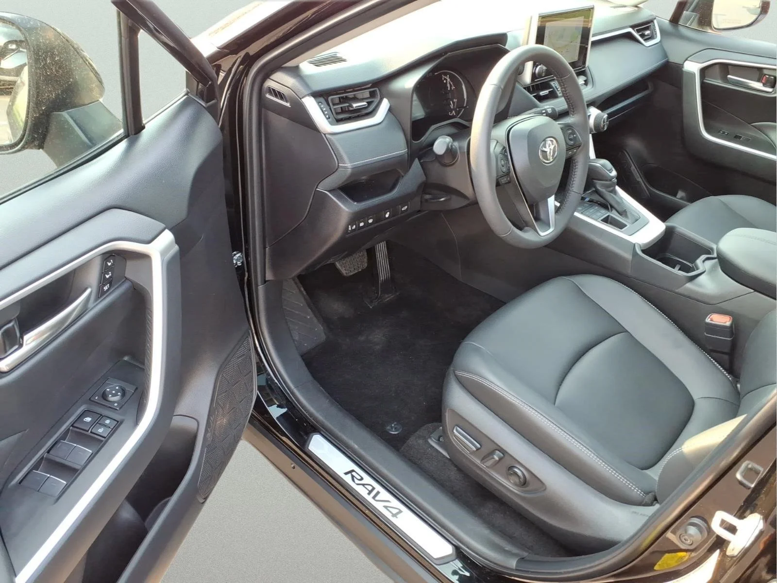 Certified Used 2025 Black Toyota XLE Premium image 10