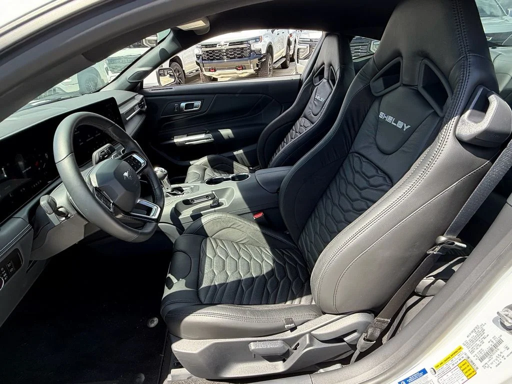 Used 2025 Oxford White Ford GT Premium image 10