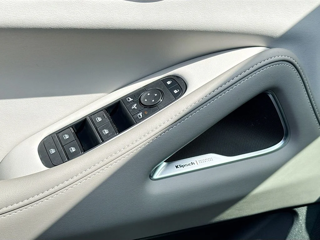 New 2027 GRAND BLUE INFINITI Autograph AWD image 18