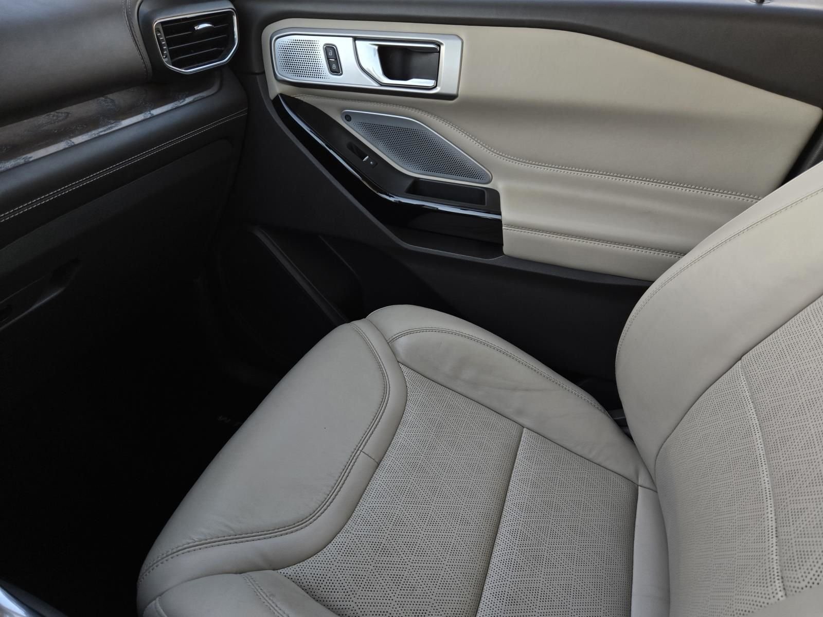 2021 Ford Explorer Platinum - Photo 33