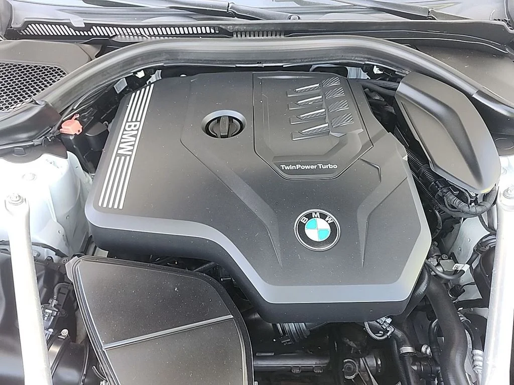 Used 2023 Alpine White BMW 530i image 11