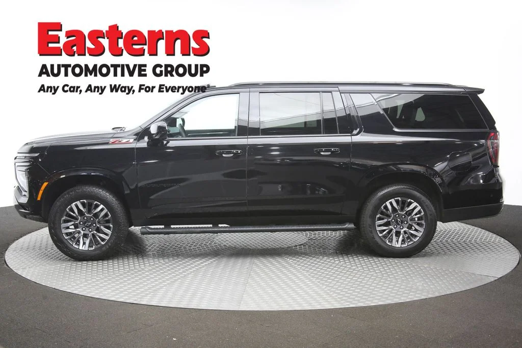 Used 2025 Black Chevrolet Z71 image 64