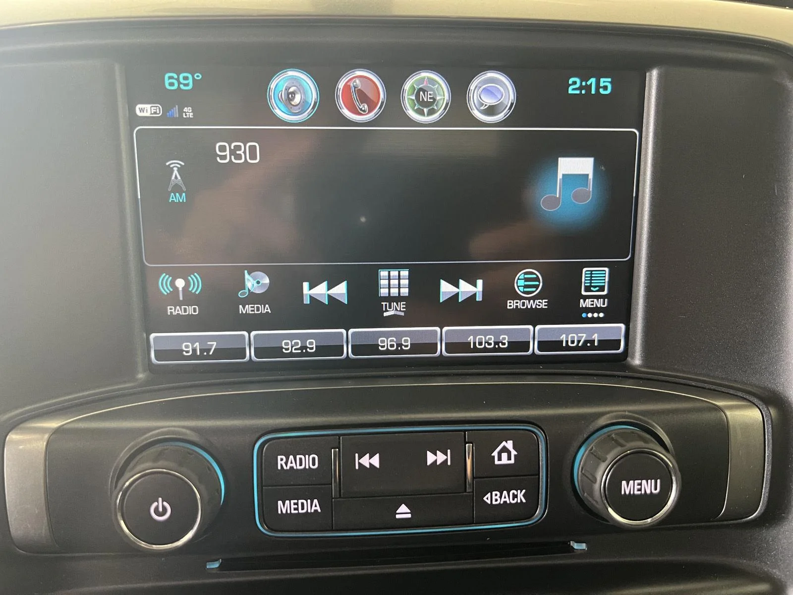 Used 2018 Black Chevrolet LT image 20