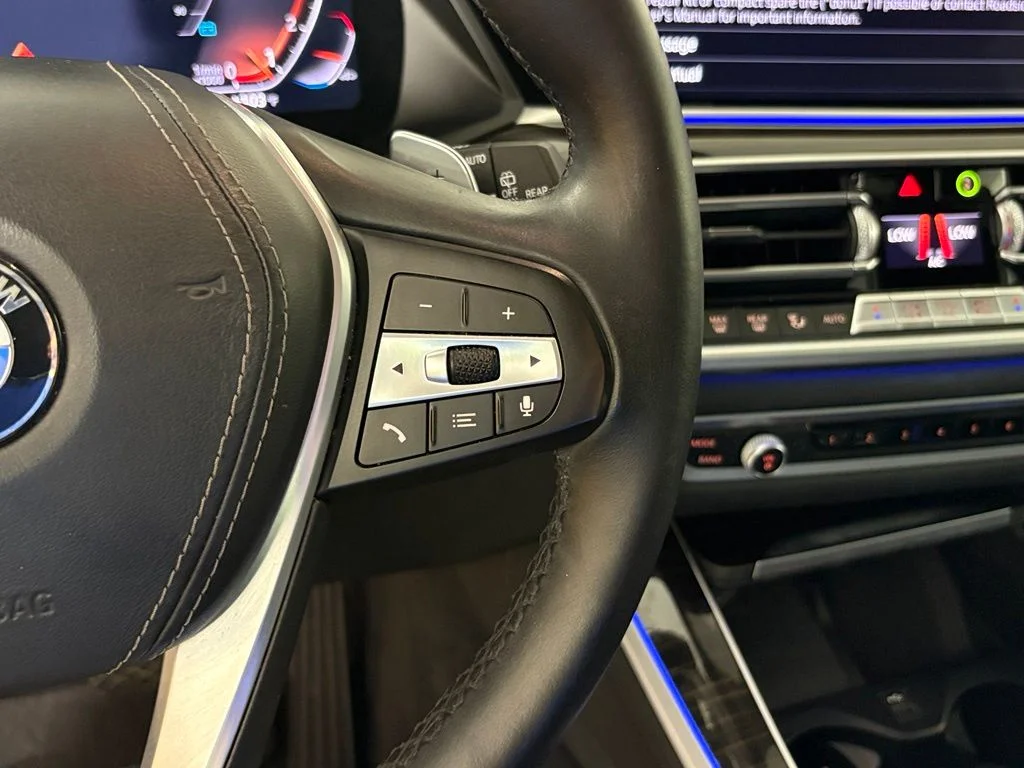 Used 2020 Black BMW sDrive40i image 22