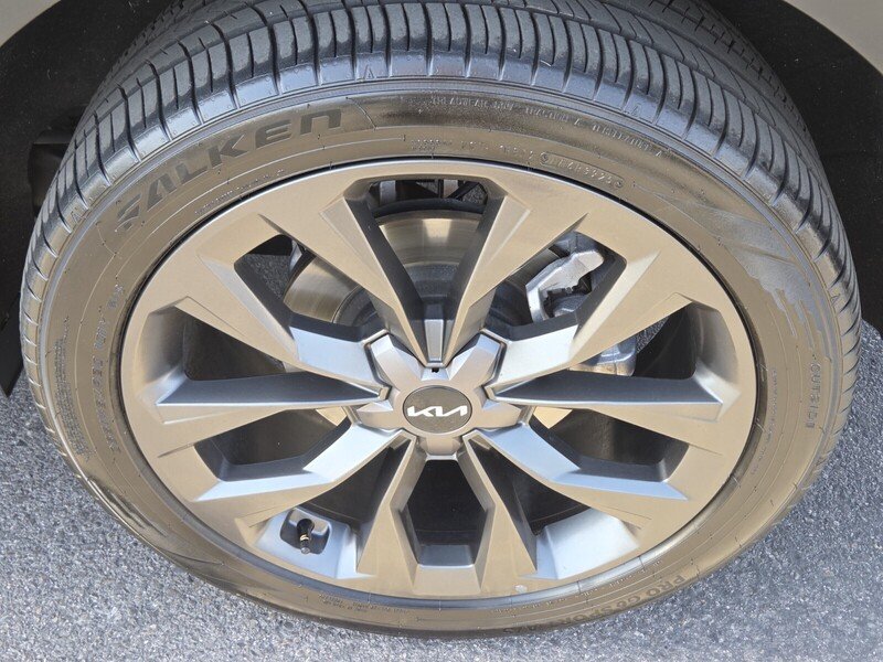 Used 2023 Gray Kia X-Line SX Prestige image 11