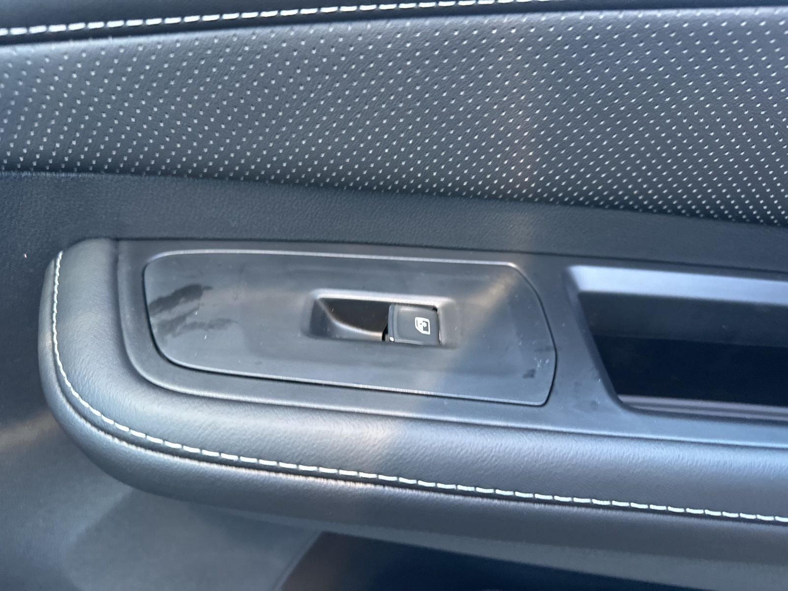 New 2026 Silver Volkswagen 2.0T SE w/Technology image 40