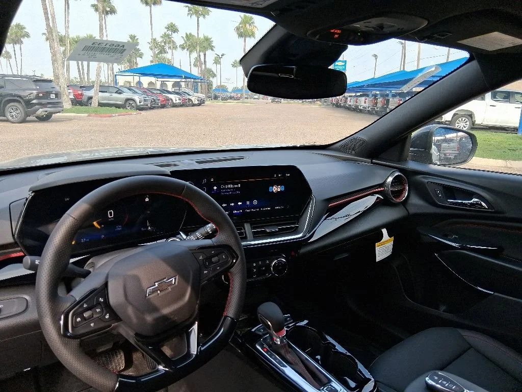 2026 Chevrolet Trax RS - Photo 9