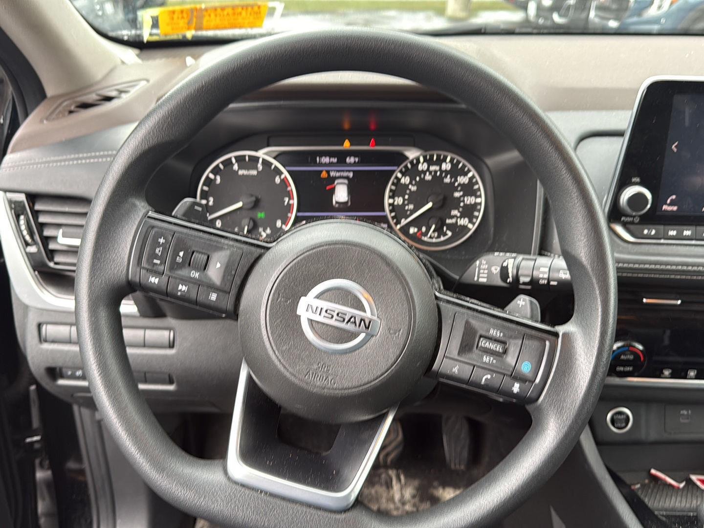 Used 2021 Super Black Nissan SV image 15