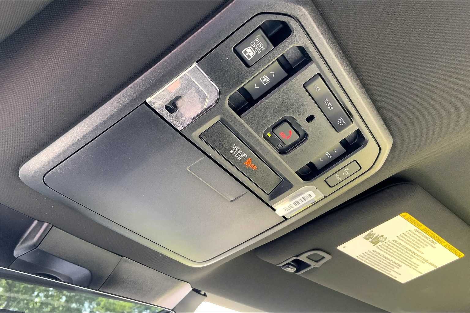 2025 Toyota Tundra Capstone - Photo 18