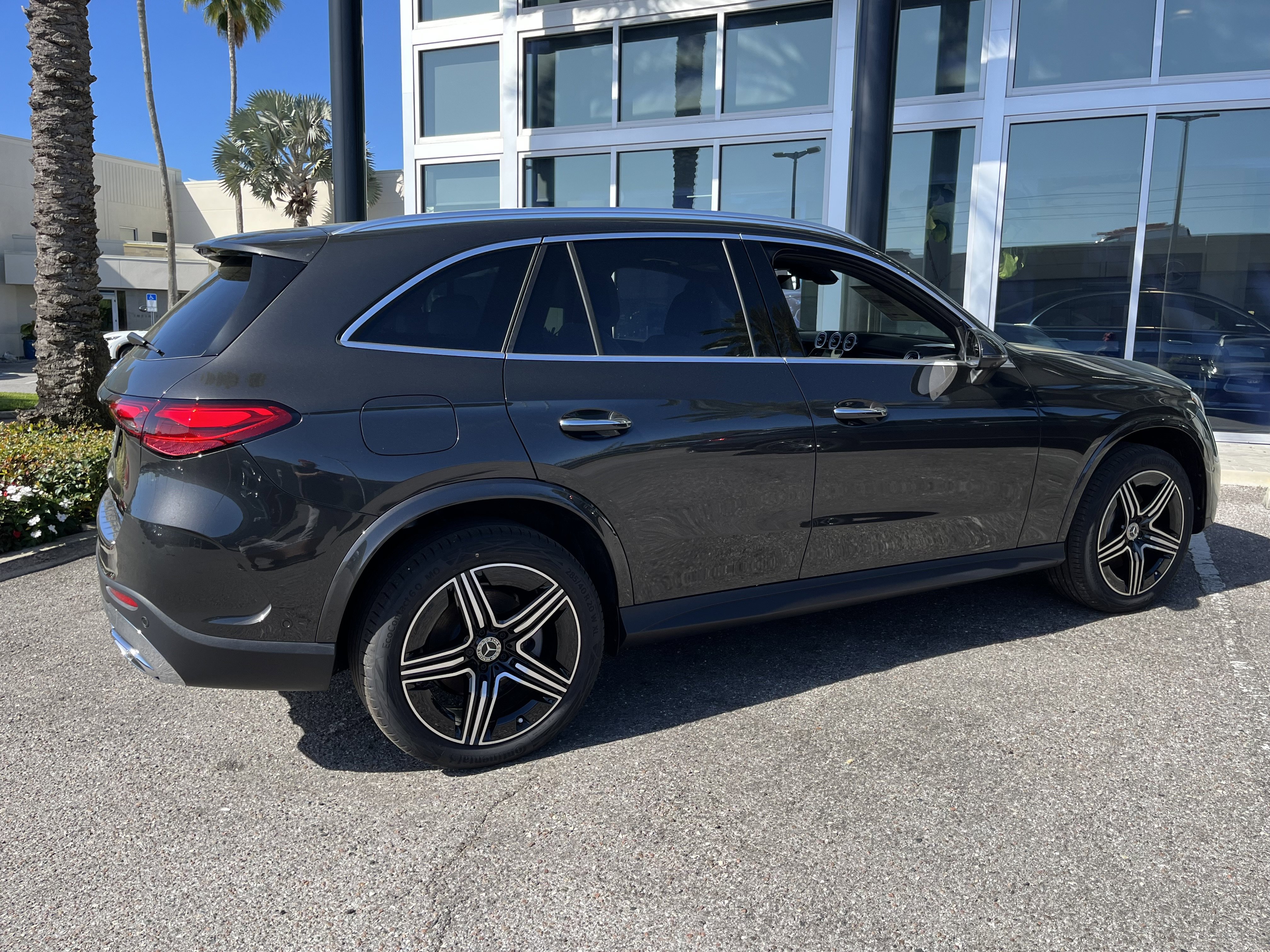 New 2026 Graphite Grey Metallic Mercedes-Benz GLC 300 image 7